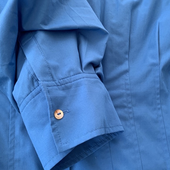 💕💕ELIE TAHARI French Blue Button Down Gathered Sleeve Midi Dress, size 6 US💕 - Picture 9 of 10